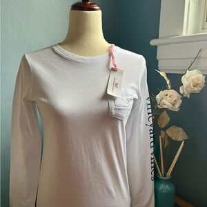 Vineyard Vines Classic White Long Sleeve Tee size xxs